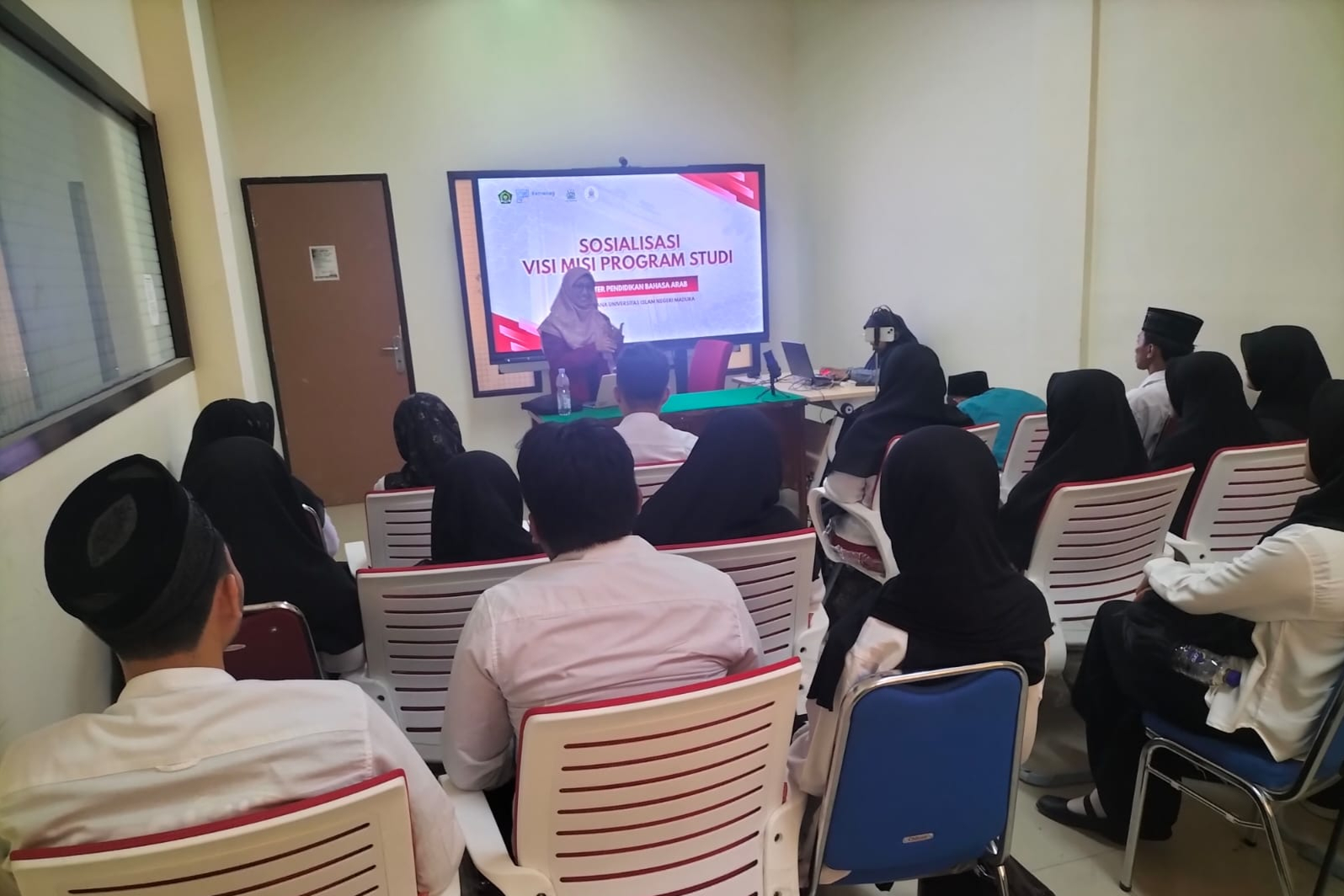 Mahasiswa Baru MPBA UIN Madura Ikuti Academic Writing dan Sosialisasi Visi Misi Program Studi